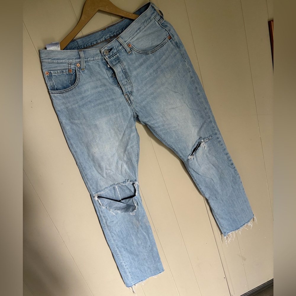 Levi's 501 Light Blue Denim Jeans